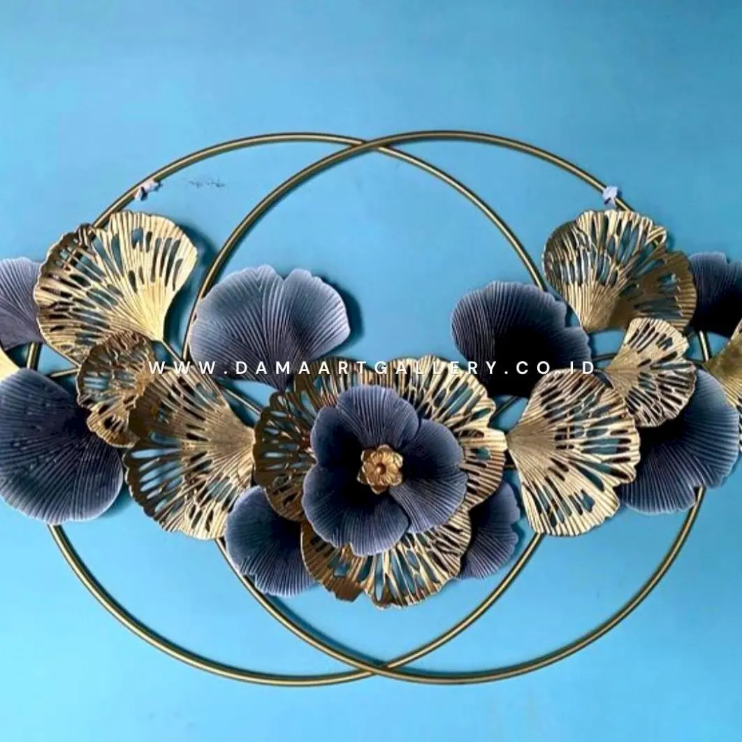 Wall Decor Daun. Kuningan